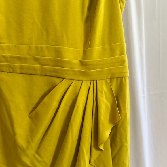 Calvin Klein Women's Plus 22W Chartreuse dress with pleated detail - Picture 8 of 9